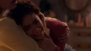 Georgia comforts Ginny after her breakup with Marcus GINNY AND GEORGIA S2 E8
