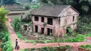 After His Wife&rsquo;s Death, He Restored Their Old House into A Wonderful Home and Began Again