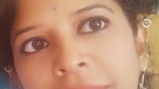 Kerala Kutty  ಜೀವನ ದಲಿ  ಏನಾದರೂ  ಮಾಡಬೇಕು. ಅನ್ನು ವ. ಚಲ