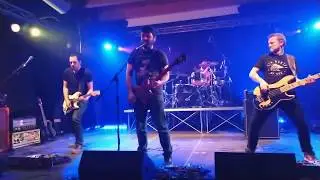 Les Discrets - Le Mouvement Perp&eacute;tuel+Chanson D'automne - Live Arci Tom (MN) 14/12/18 italy