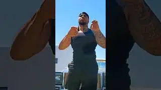 latino ♿ Crips Walk NLE Choppa Blue face LAPD Cops FBI Walk Crip Mac Gang signs Rollin 60s