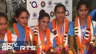 Indian Women's Hockey Team Returns Home To Big Welcome