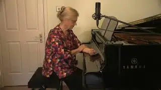 Essential Piano Technique Level 2: Page 43: The elbow spa