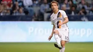 GOAL: Mike Magee makes magic in Philadelphia