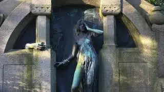 Gloomy Sunday - Lied vom traurigen Sonntag - Cover: Sibylle Milde