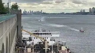 One city worker dead, two injured in  boat explosion on Hudson River