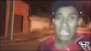 L&aacute; vem o homem macaco correndo atr&aacute;s de mim