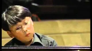 Saint Saens Piano Concerto No. 2 played by George Li (12 yr)