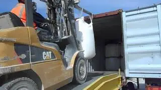 loading big bags in 20' TEU