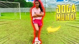 MINHA IRMÃ JOGA BEM FUTEBOL?!