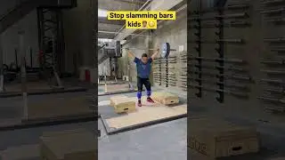 Gym karen calls the police bc we slam barbells!!! ##shorts #karen #weightlifting #comments