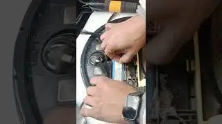 How to remove battery | ILIFE robotic vacuum cleaner #ytshort