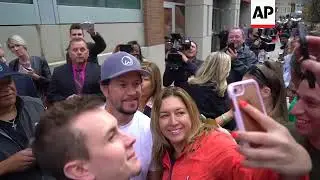 Mark Wahlberg buying auto dealership in Ohio