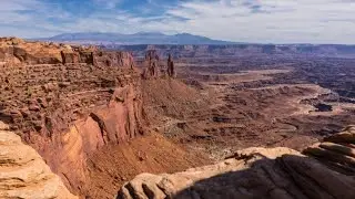 Two found dead, including child, inside Canyonlands National Park