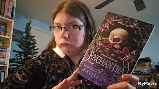 Weekly reading vlog|| a disappointing read, a good read and made progress in 2 more books.