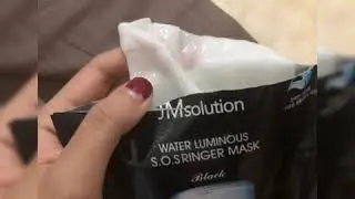 Using JM Solutions Mask (Water Luminous S.O.S Ringer Mask)