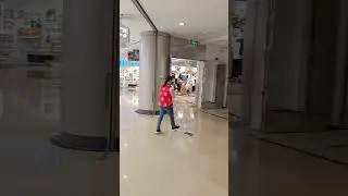 ＂A struggling retail market  IV＂