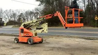 2012 JLG Articulating Boom Lift E400AJP