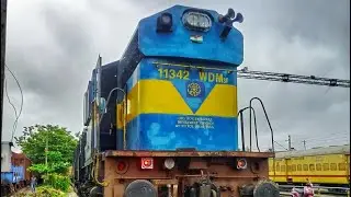 SEA BLUE SHUNTER ENGINES REST OTHER AREA IN GUNTAKAL WDM3F 11321 & 11342