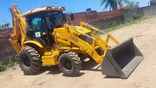 Tudo sobre a Retroescavadeira Forza Br muito detalhes inovador fica a dica.