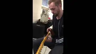 Mads Reinhold Sweetens His Strat Tone w/ The Pusher