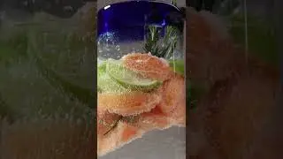 This no-sugar sparkling drink feels like brunch at a caf&eacute;
