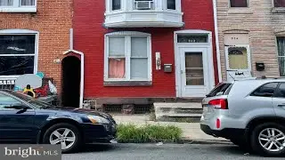912 N 11TH STREET, READING, PA Presented by Autumn Sanger.