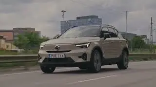 Volvo EX40 Sand edition Driving Video