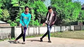 ম্যাডাম নাচে দোলে  কোমর ডান্স 🕺🕺🧑‍🤝‍🧑