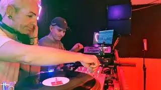 @thebunker_site @antonmozz @djmanusenent #Alicante #dj #housemusic #spain #electronicmusic #333 #777
