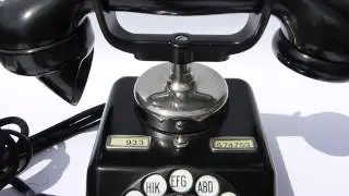 Rare Vintage 1930 Danish Bakelite & Metal Telephone  D30 KTAS & 3rd Ear Piece