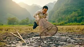 The Poor Life of a One-Legged Guy: Mud Fishing for Survival