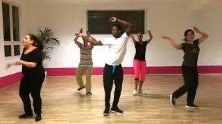 Salsa Reggaeton with Joany Gomes