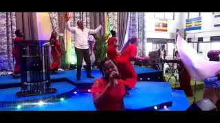 WORSHIP LED BY CHOSEN BLESSING ( FRESH FIRE KIREKA )