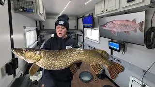 24 Hour Ice Camping with Huge Pike (Underwater Footage)