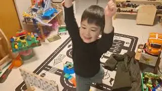 New Track, New Race! 🚗 🚘 🚔 🏎 