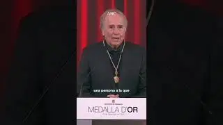 Joan Manuel SERRAT y N&uacute;ria ESPERT reciben la Medalla de Oro de la Generalitat
