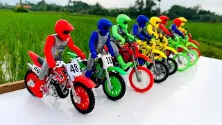 Dirt Bike Finger | Mini X-Trail Motocross | Amateur Dirt Bike | Team KTM | Team KLX, Team CRF #657