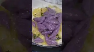 Voici un d&eacute;licieux repas &agrave; 0,50&euro; ! Mixez de la farine avec du chou rouge et c&rsquo;est tout !