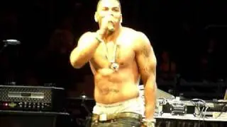 Nelly Just A Dream LIVE (shirtless) at B96 Jingle Bash