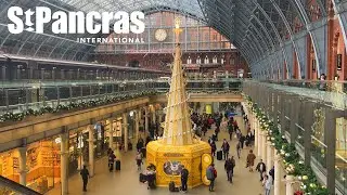 St Pancras International x GOSH Christmas Tree 2025 LONDON 