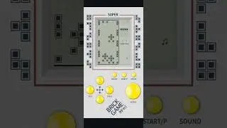Retro Brick Game app on Android.