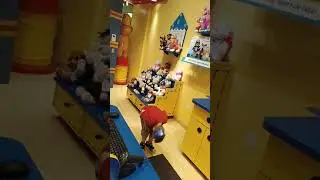 Build a bear - Epic dance moves finale