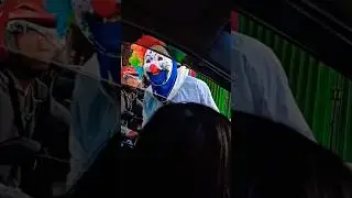 badut lampu merah 😀 #shorts #trending #badut #funny #moments #clown #cosplay