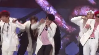 141203 MAMA BTS & Block B performance - Jungkok focus