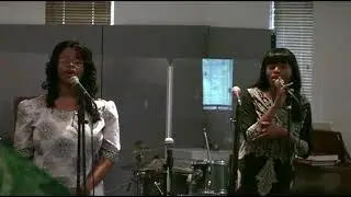 TMOTB PRAISE TEAM BENEDICTION SUMMER OF 2011