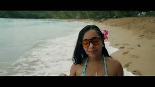 UNICKA - EN LA PLAYA  ( Official Video)