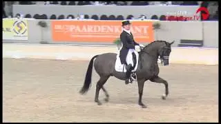 Anne van Olst wint Eisma Horse Media Prijs op ICNN Drachten