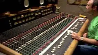 Hallucination Generation.AVI