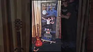 Hotel Casino Gran Lujo Sunborn Gibraltar - The Blue Sky D&uacute;o - Cover  Buffalo Springfield